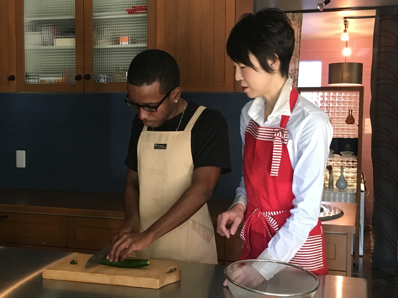 Experience Traditional Japanese Cuisine with a chef in Shinagawa