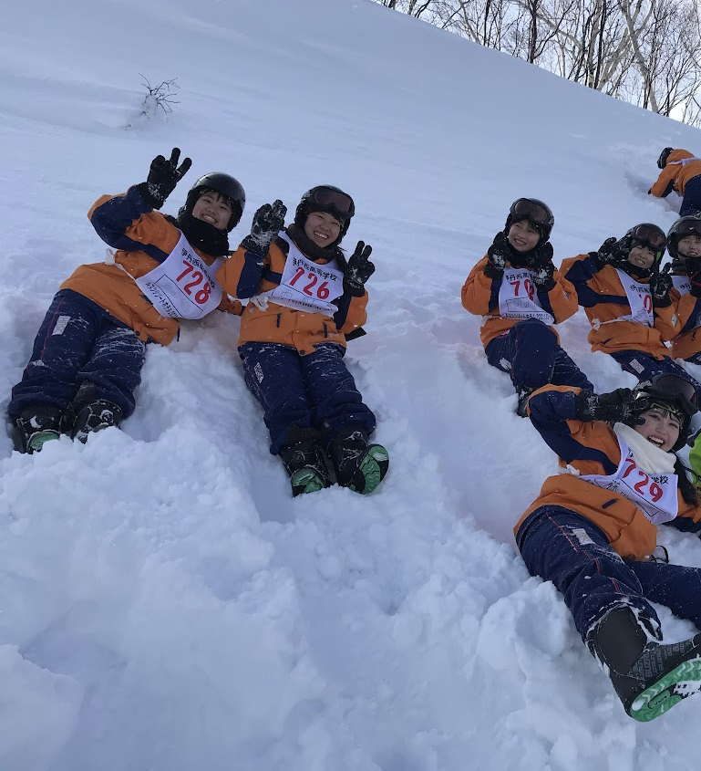 北海道 ルスツ【団体様限定】 スノボレッスン 予約＜4時間／完全プライベート／初～上級＞