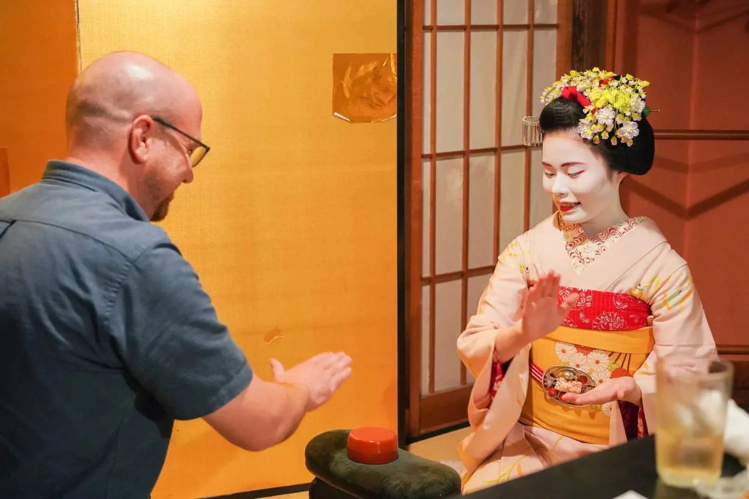 Book a Geisha Dinner at a Traditional Kyoto Restaurant with a Maiko