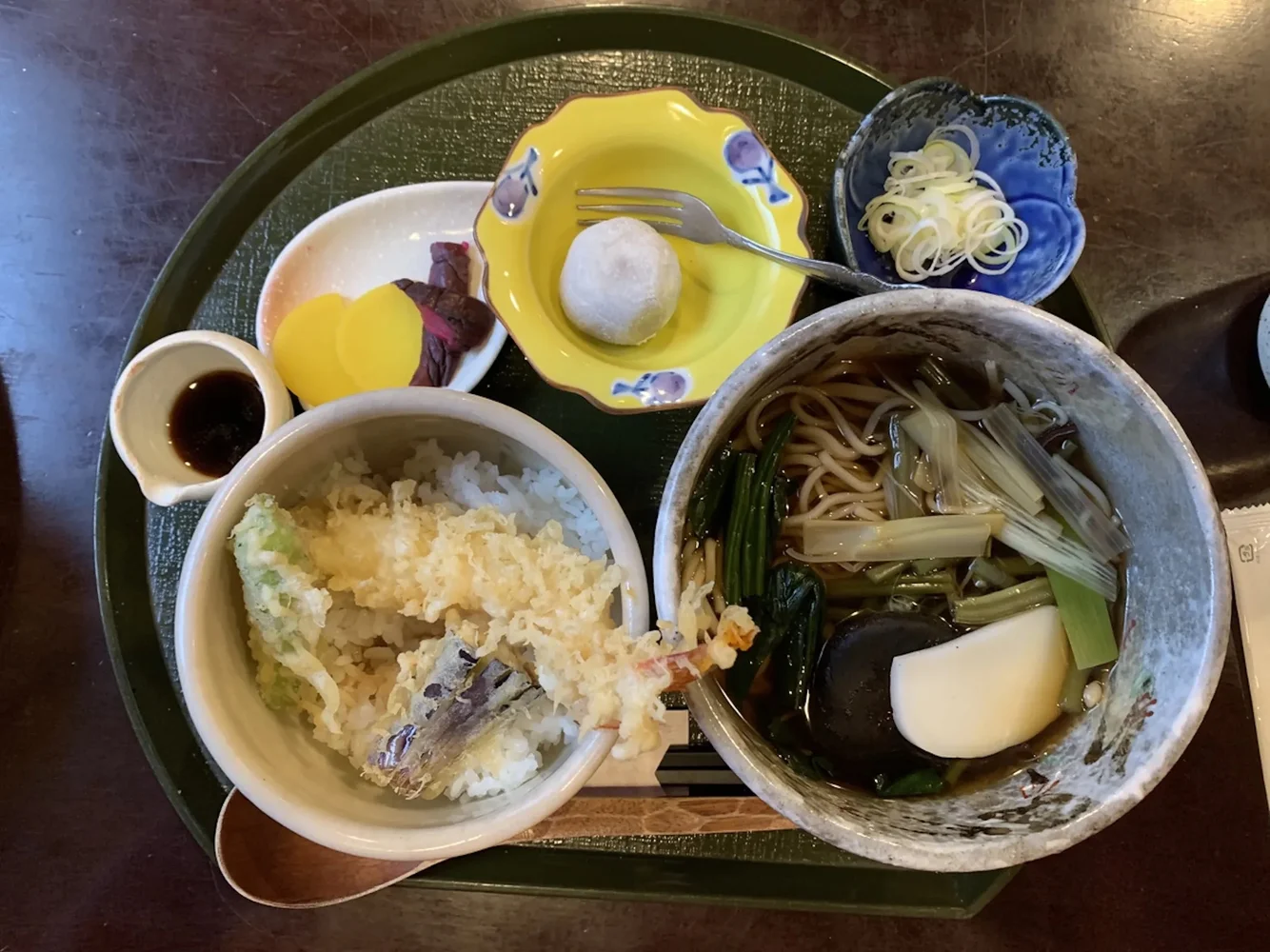 Meet-the-Locals Hidden Gem Food Tour in Sugamo, Tokyo