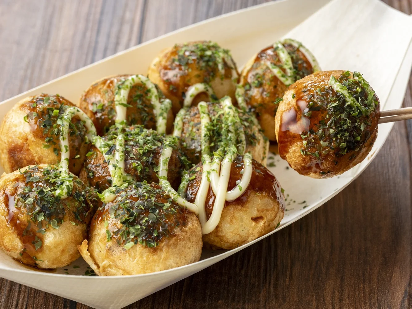 Osaka: Takoyaki Making Experience＜Osaka's specialties＞