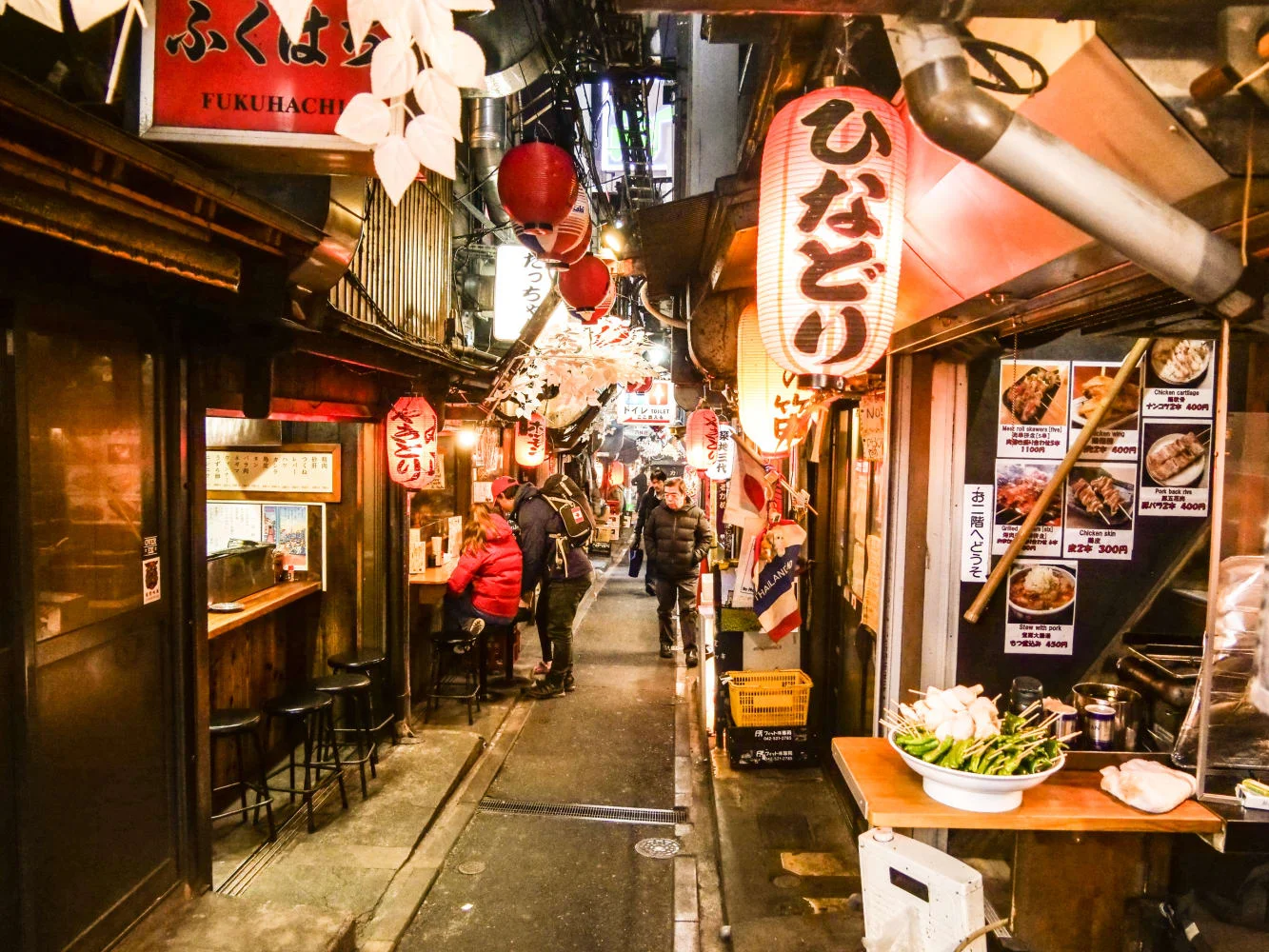 Book a Shinjuku Bar-Hopping Nightlife Tour in Tokyo
