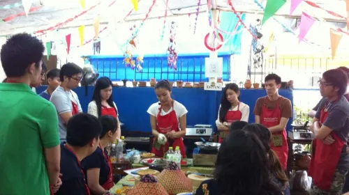 タイ バンコク ソンポンタイクッキング教室＜英語でタイ料理を学ぶ＞