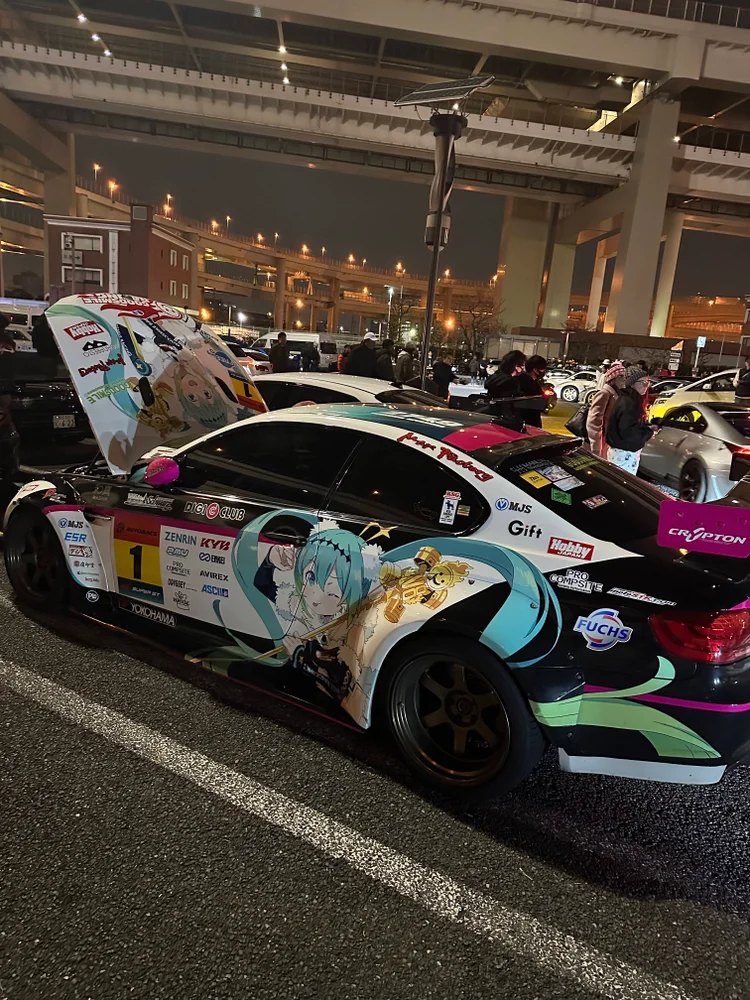 Tokyo Drift JDM Car Meet at Yokohama Daikoku / Umi Hotaru / APIT with free pickup in LEXUS