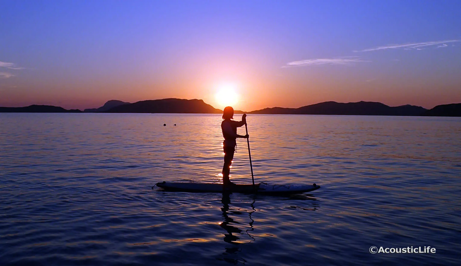 SUP Boarding to a Spectacular Sunset in Kerama Blue Lagoon