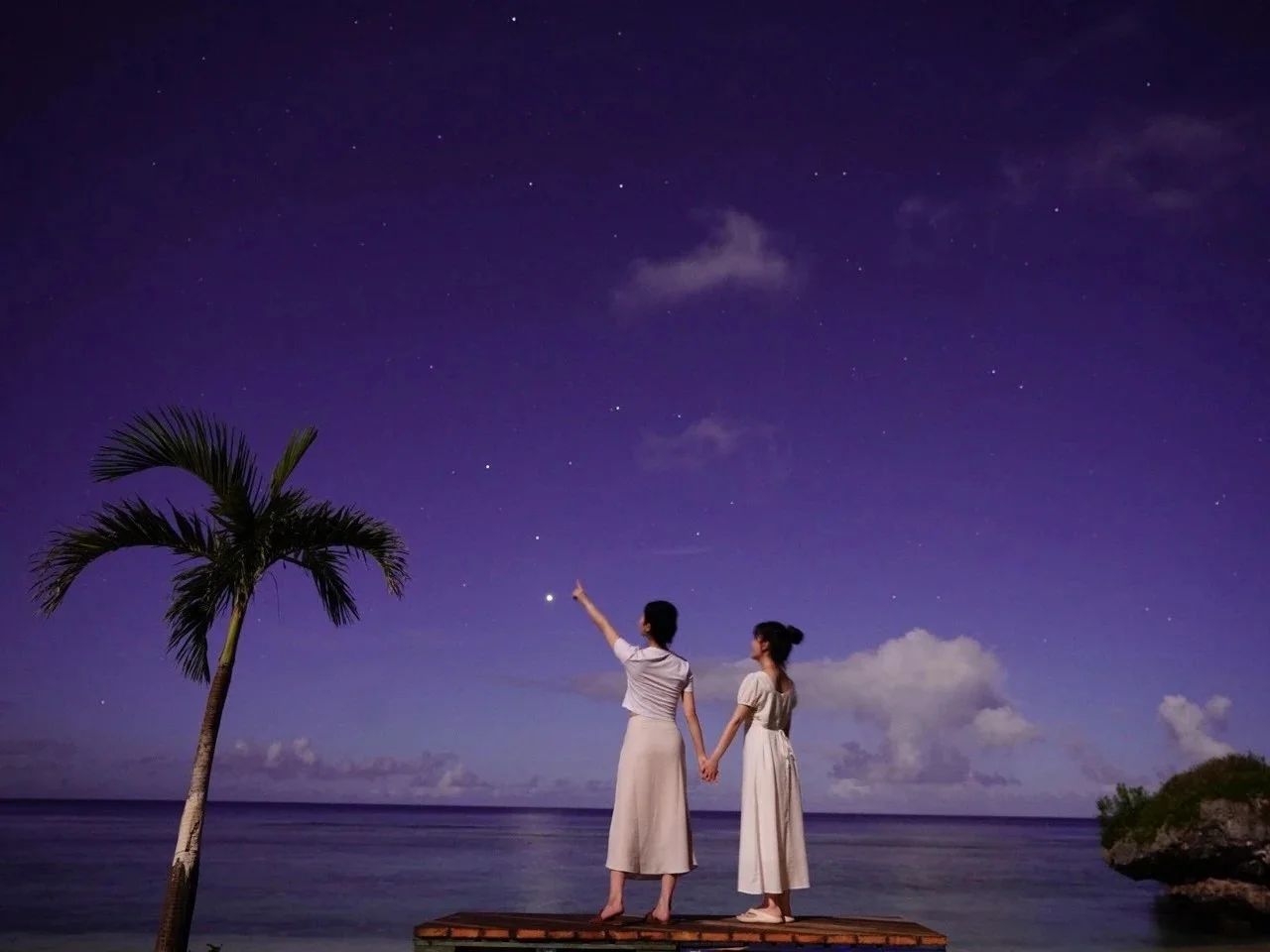 グアム タンギッソンビーチ 星空フォトツアー 予約＜プライベートビーチで記念写真撮影＞