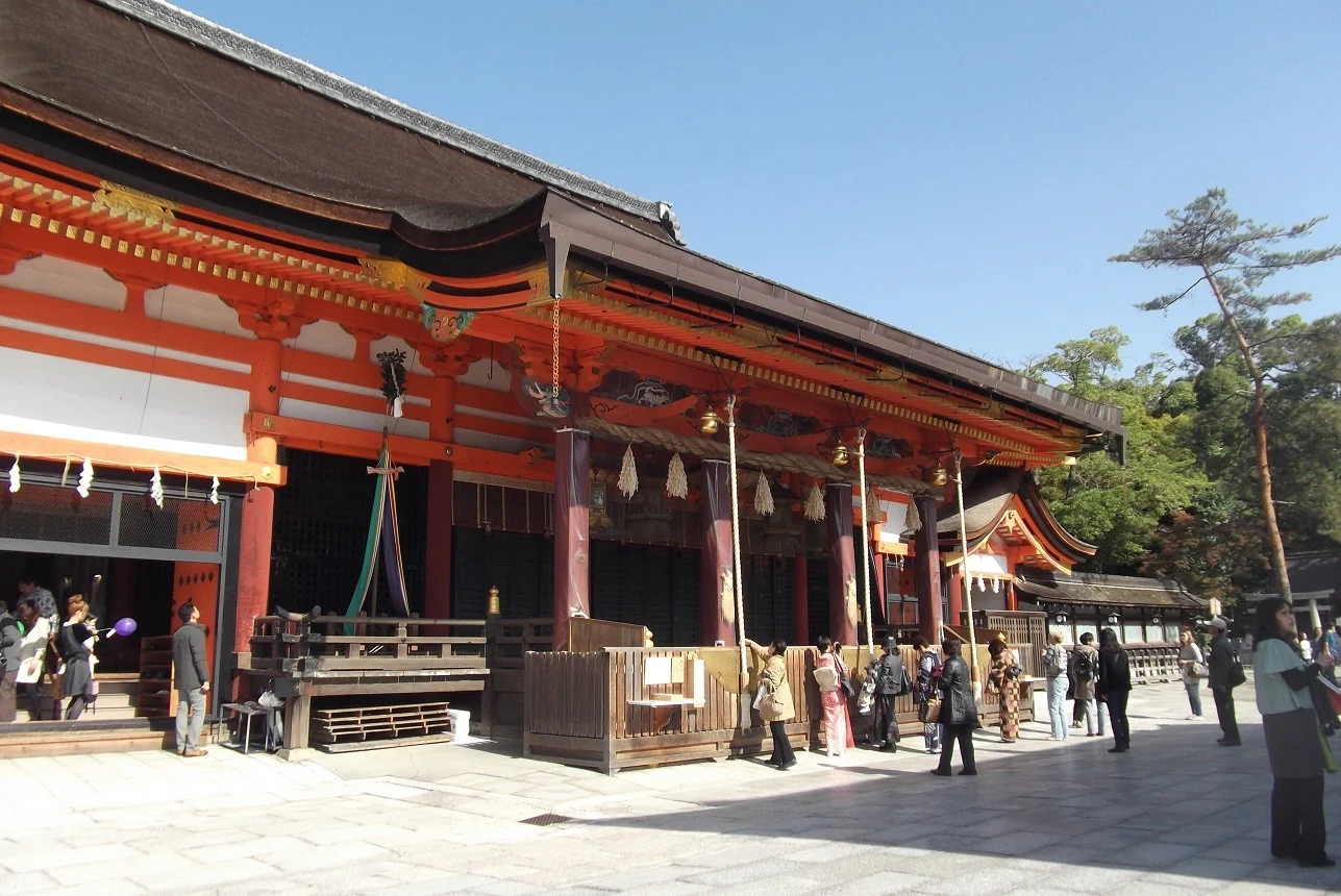 Take a one day private trip from Tokyo to Kyoto with a guide