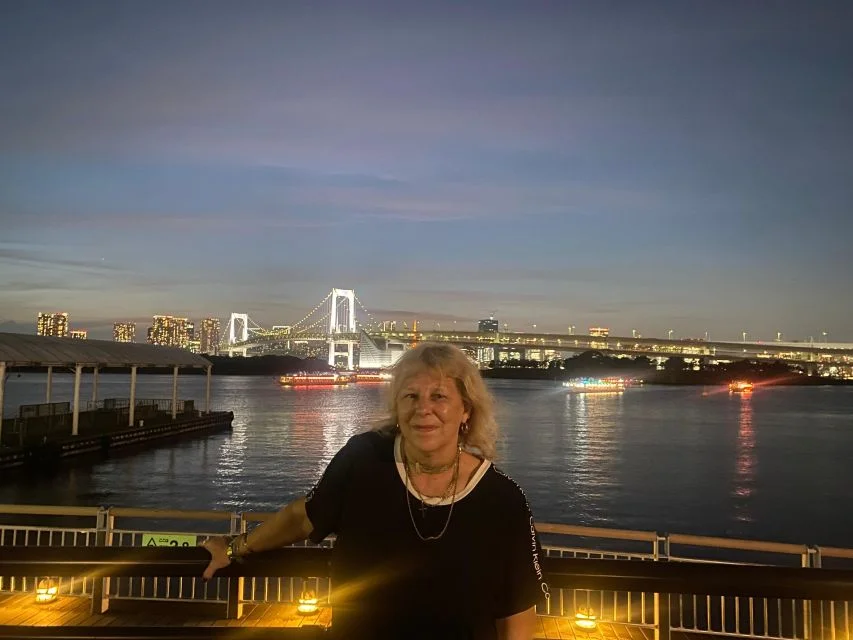 Tokyo Twilight Car Tour – Cruise City Sights at Night!