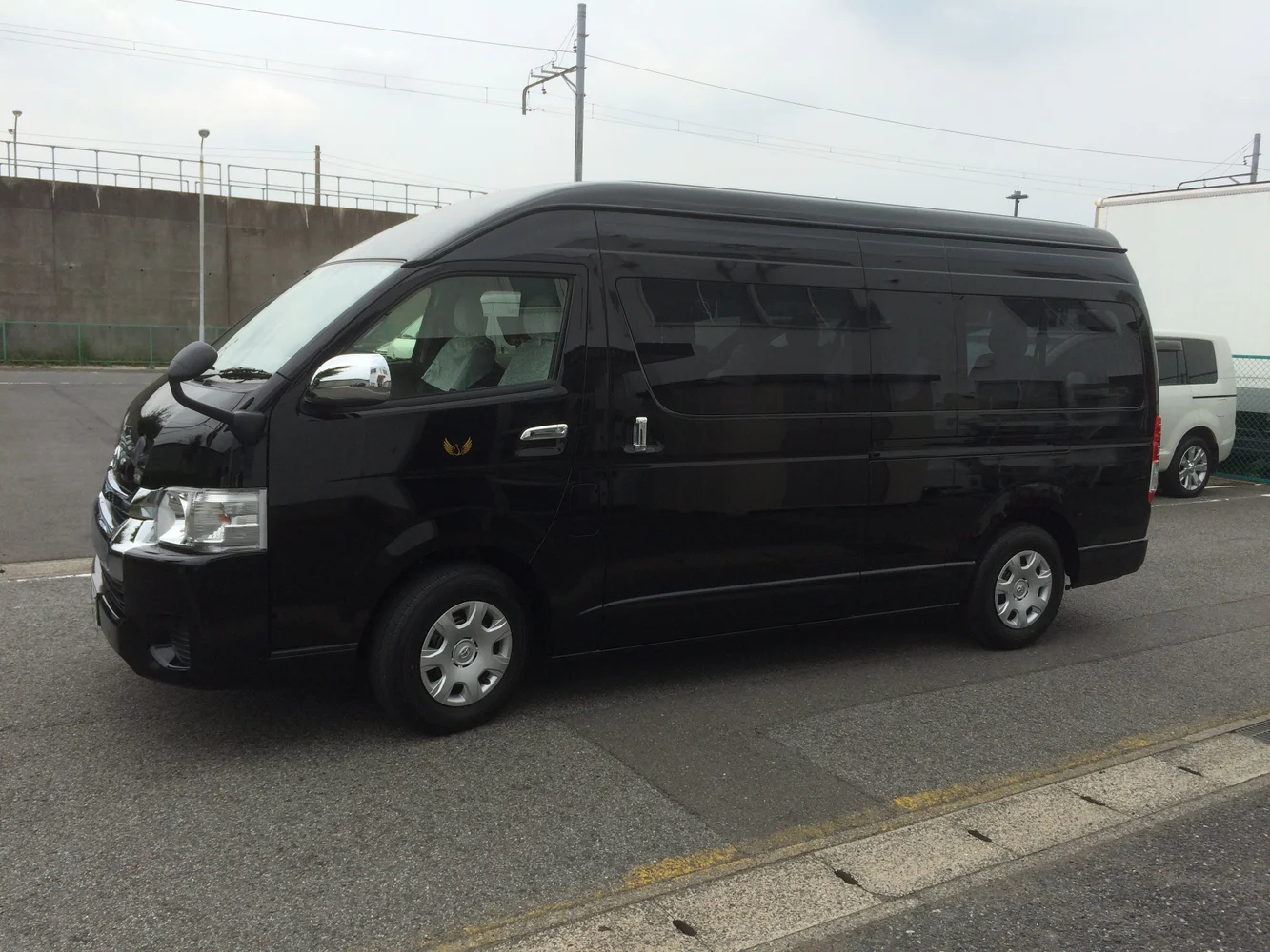 Fixed-Rate Airport Taxi Between Central Tokyo and Narita or Haneda Airport
