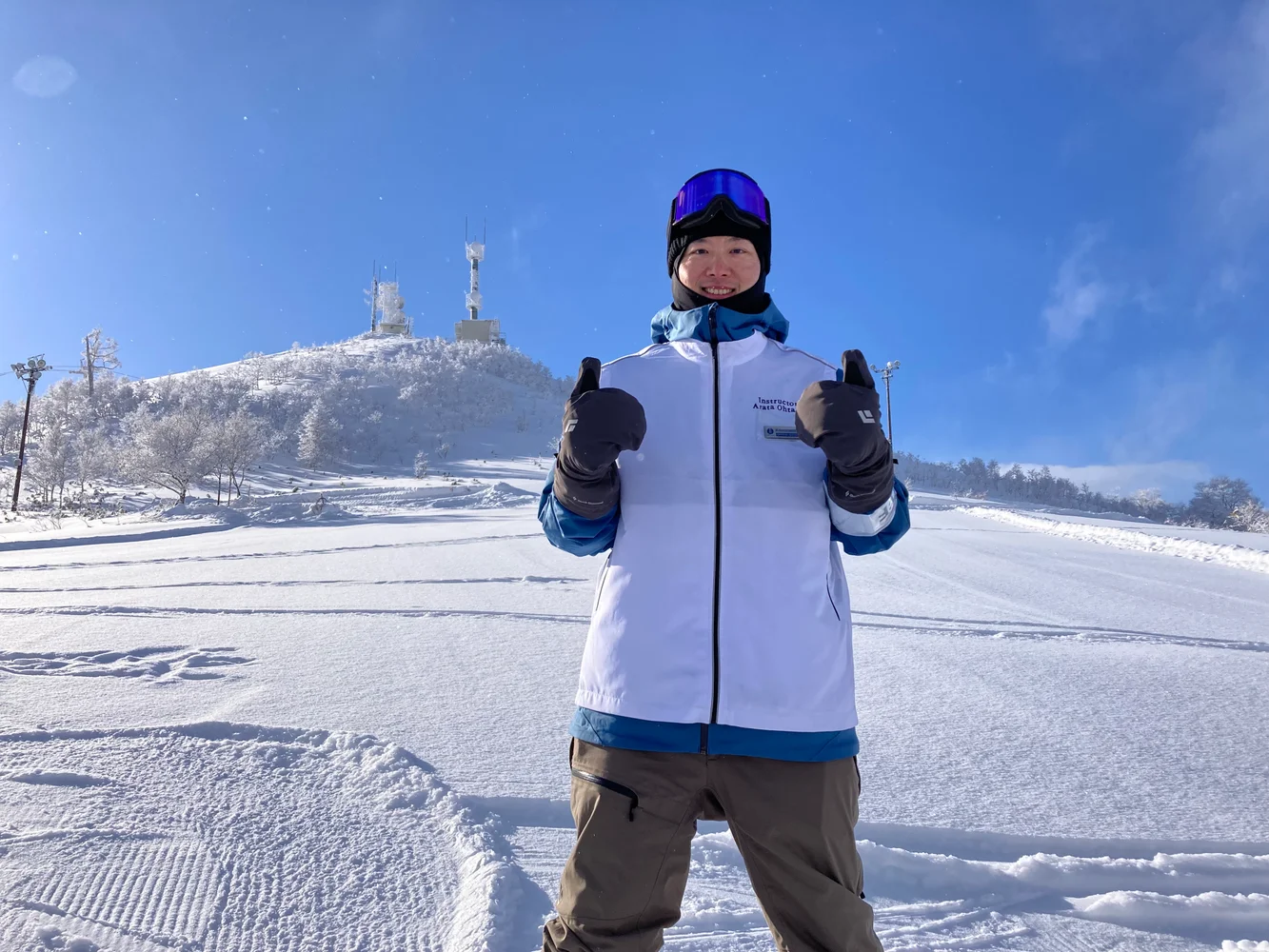 Rusutsu Half-Day Advanced Snowboard Private Lesson: Carving, Tricks & Powder Ride in Hokkaido! (3 Hours)